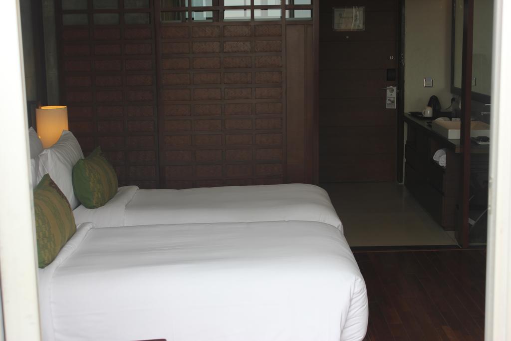 Holiday Inn & Suites Bengaluru Whitefield Exterior foto